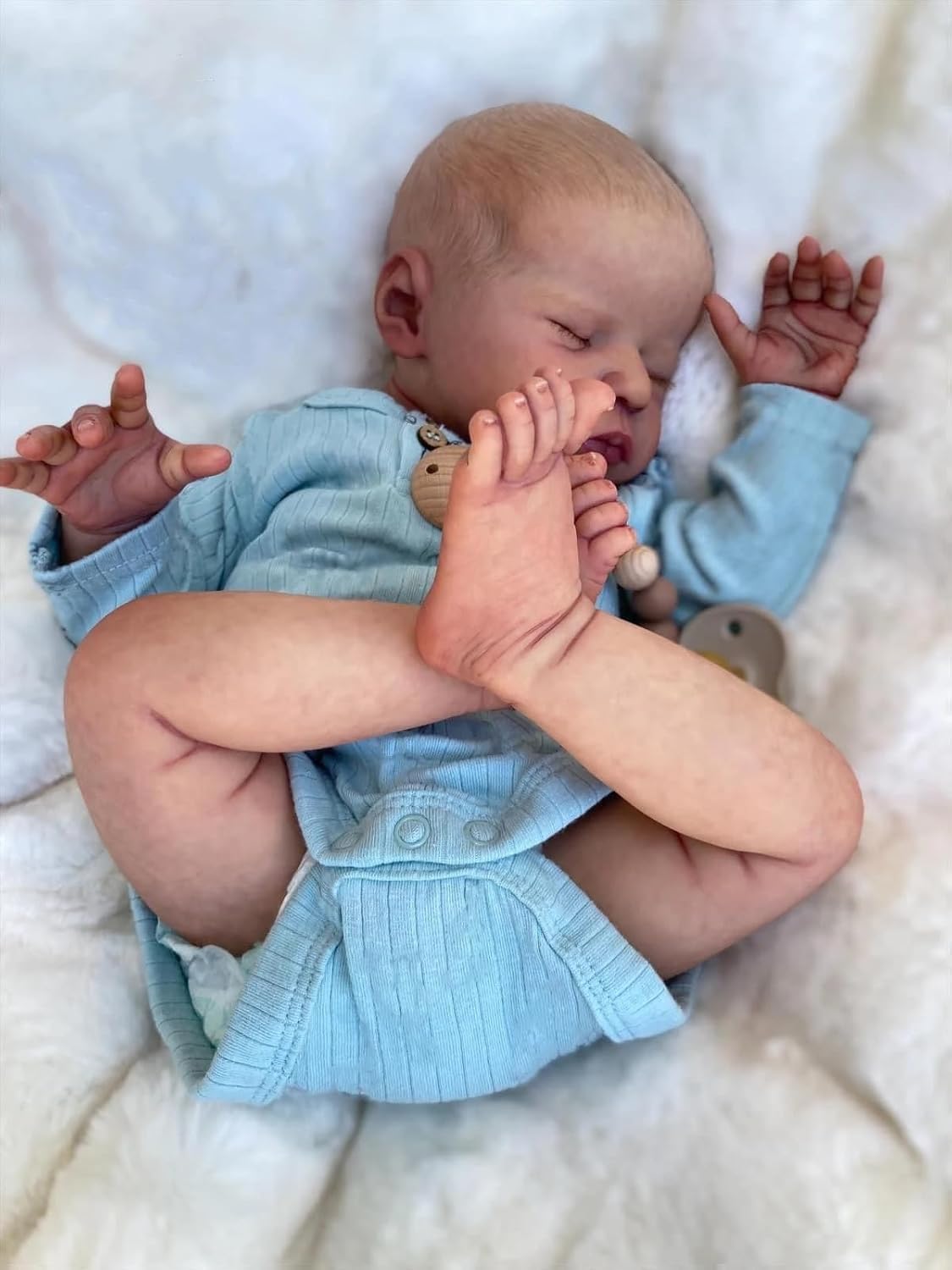 19 Inch Realistic Reborn Baby Doll with Feeding Kit