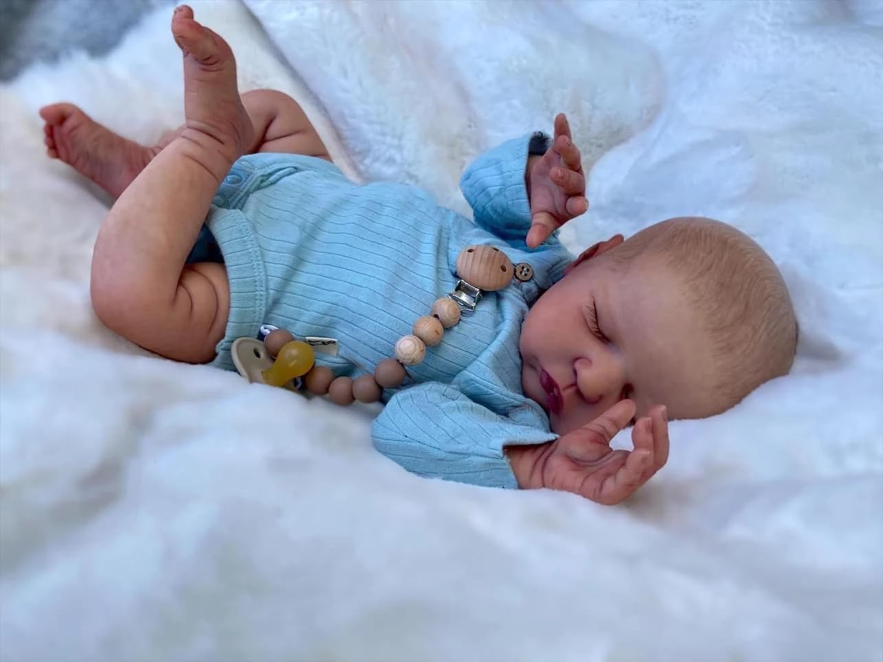 19 Inch Realistic Reborn Baby Doll with Feeding Kit