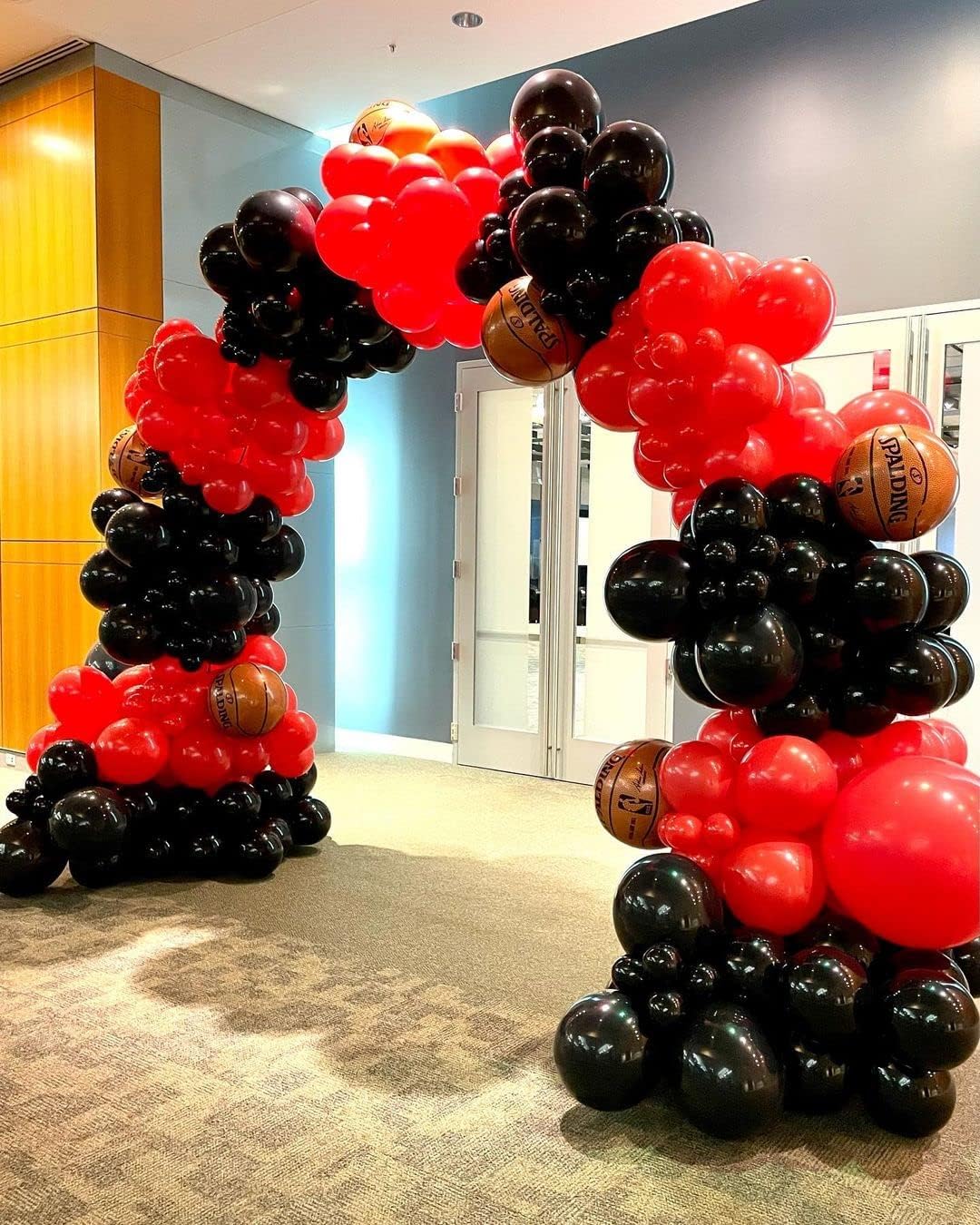 Bezente Black and Red Balloons Garland Kit 100Pcs