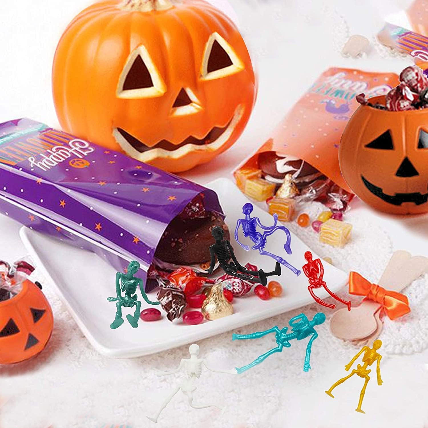 JOICEE 24PCS Halloween Stretchy Skeleton Toys