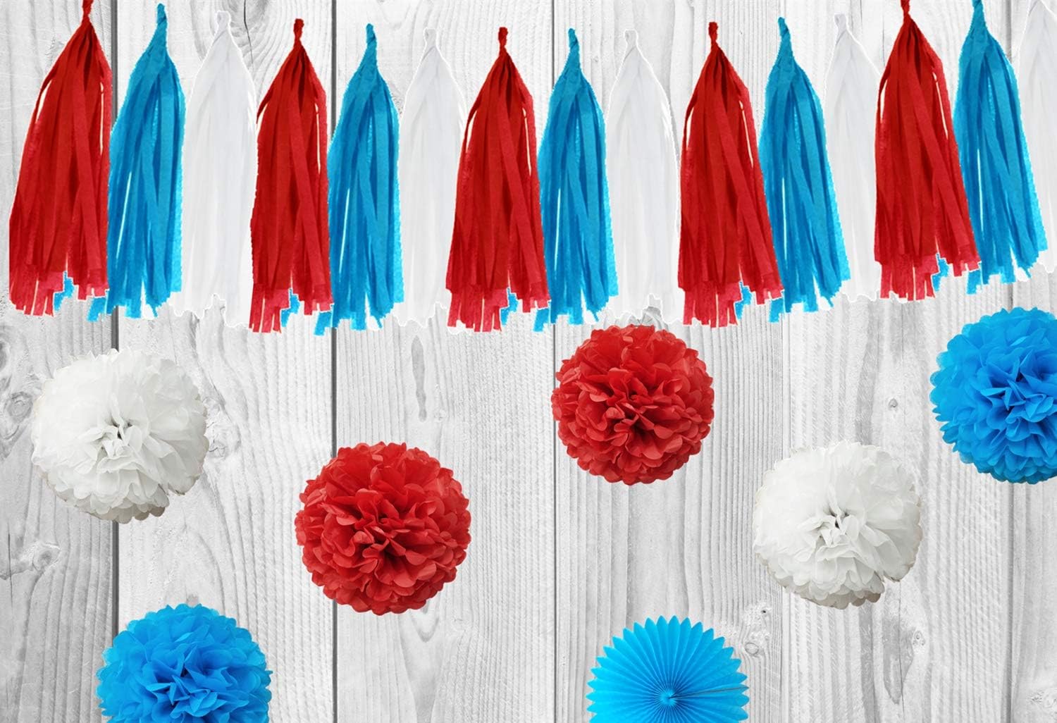 InBy Dr Seuss Cat in the Hat Decor Kit 28PCS
