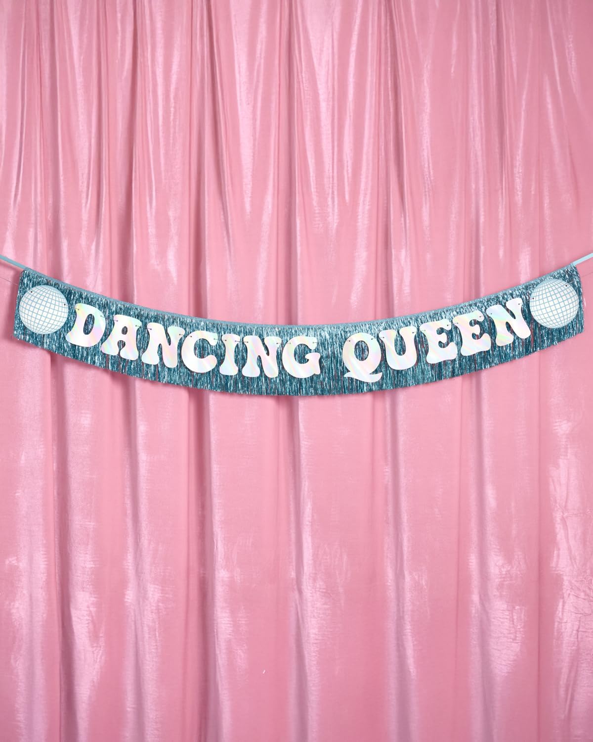 Xo Fetti Dancing Queen Fringe Banner - 5 Ft