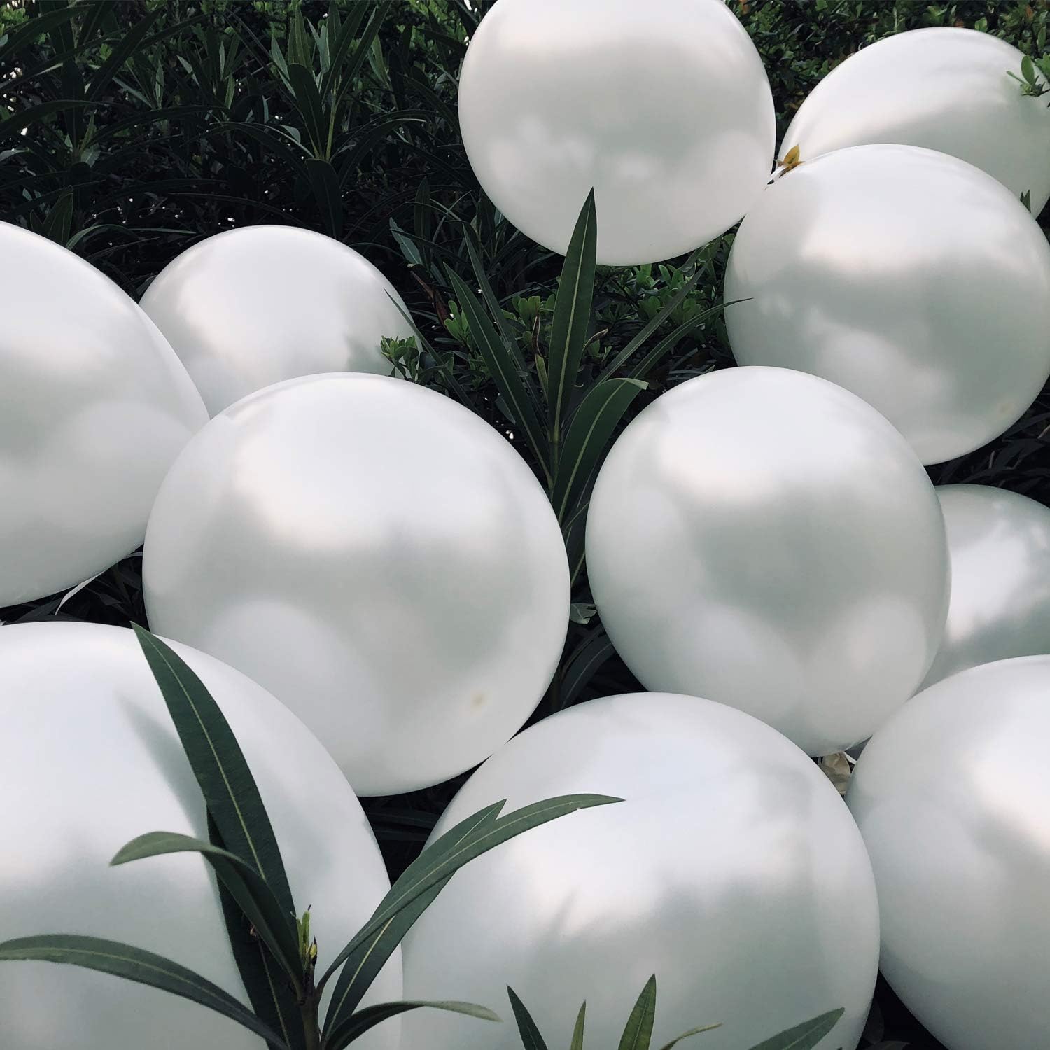 Fayoo 12 Inch White Metallic Balloons 100 Pcs