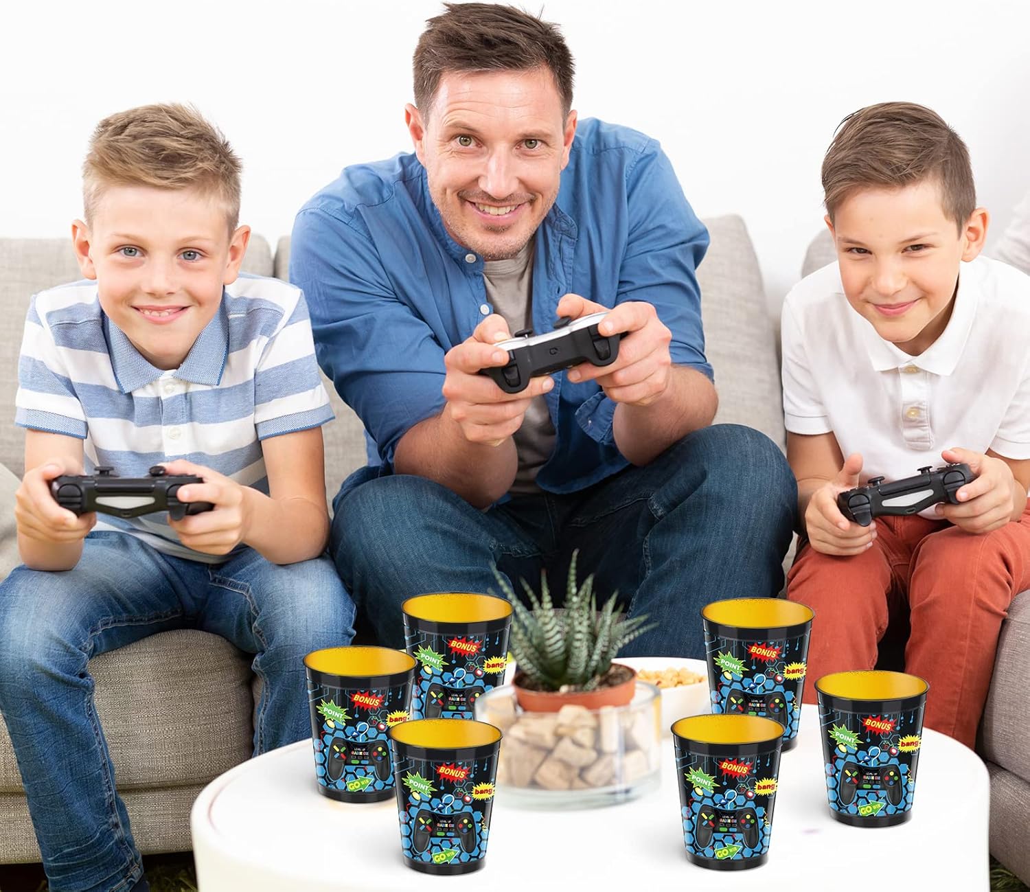 24 Piece 16 Oz Video Game Cups Party Favors Set