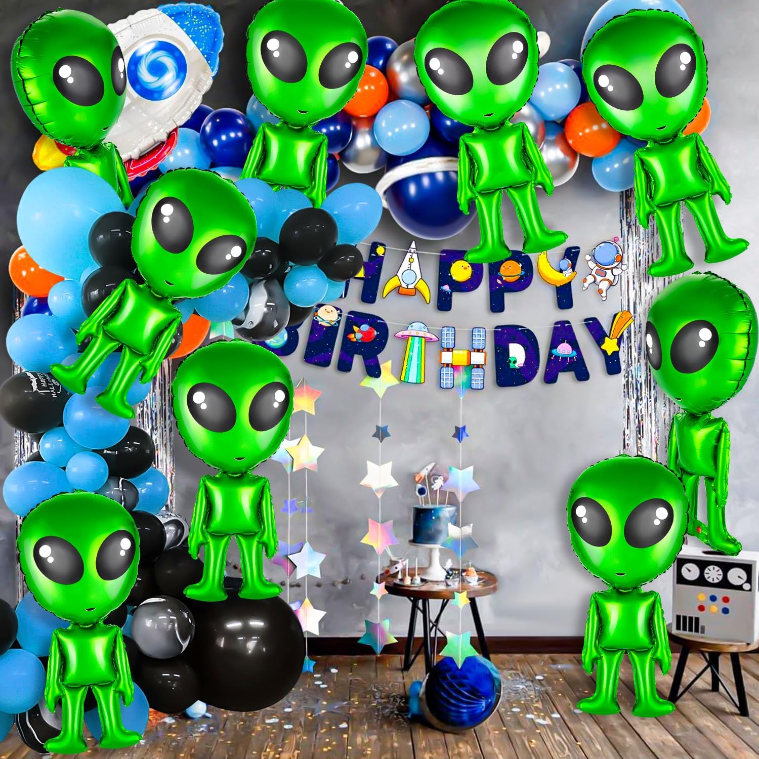 8 Green Alien Balloons for Halloween Party Decoration