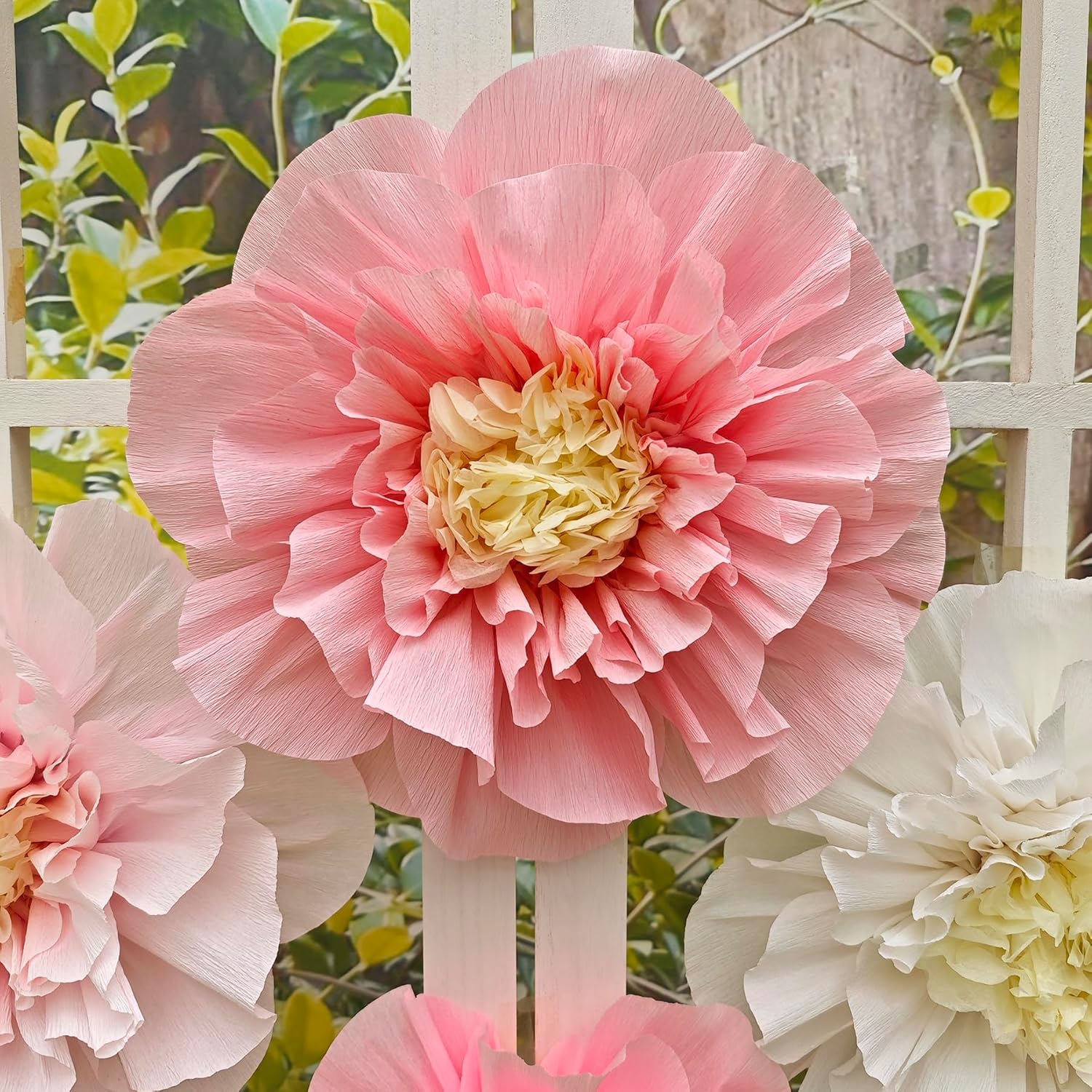 Mybbshower Crepe Paper Flowers Pack of 4 Blush Pink White