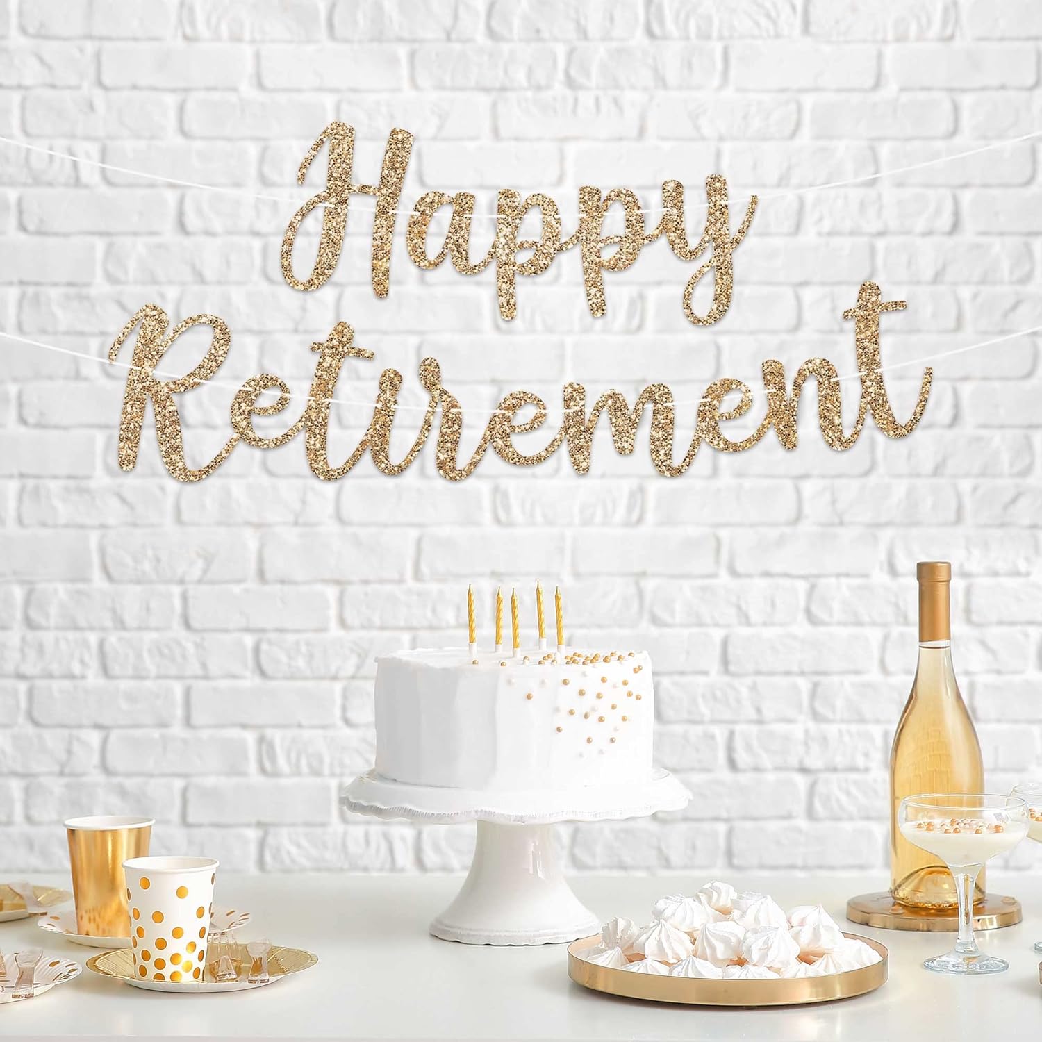 Pre-Strung Gold Glitter Happy Retirement Banner