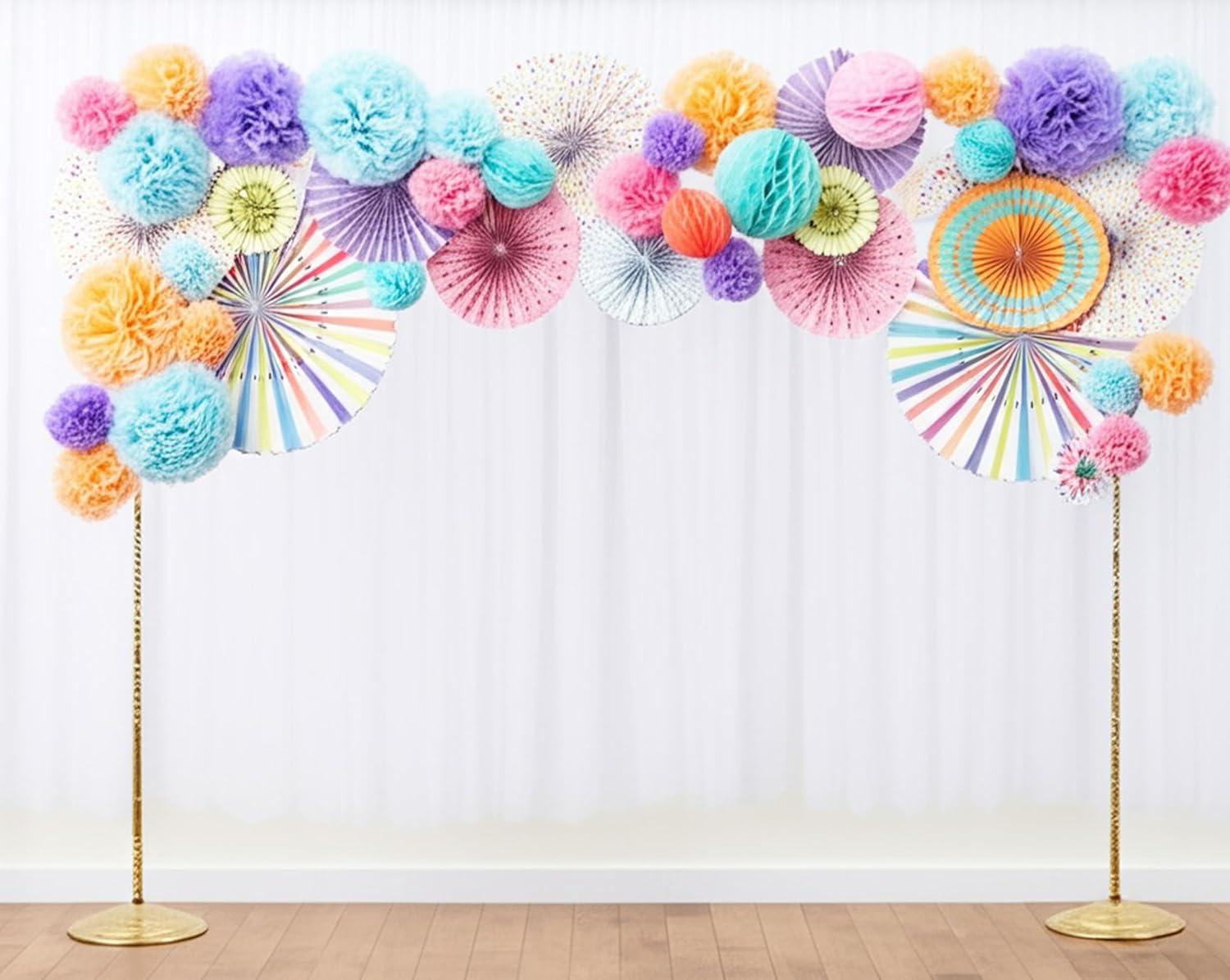 PapaKit Deluxe Origami Wall Decoration Set